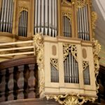 Varhany v kostele sv. Bartoloměje ve Smolnici (foto Jiří Jaroch) Varhany v kostele sv. Bartoloměje ve Smolnici (foto Jiří Jaroch)