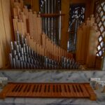 Varhany v kostele sv. Jana Nepomuckého ve Stříbřeci (foto Petr Mazura)