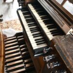 Varhany v kostele sv. Petra a Pavla v Podbořanech