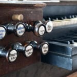 Varhany v kostele sv. Petra a Pavla v Podbořanech